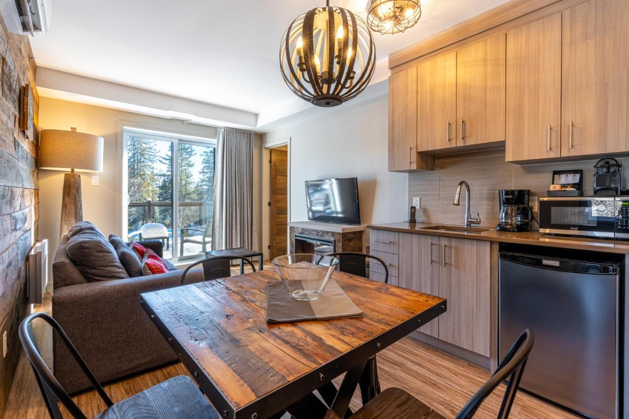 Le Viking Resort Sainte-Marguerite-du-Lac-Masson エクステリア 写真